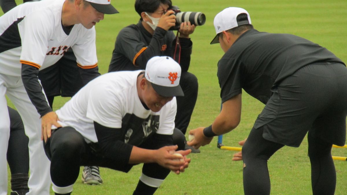 中田翔選手に負荷をかける元木大介コーチ