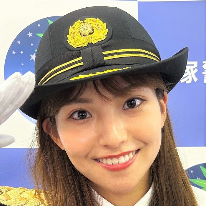 フリーアナ・後藤楽々が一日平塚警察署長　「“気をつけなきゃ”と頭の片隅に置いておくのは大事」