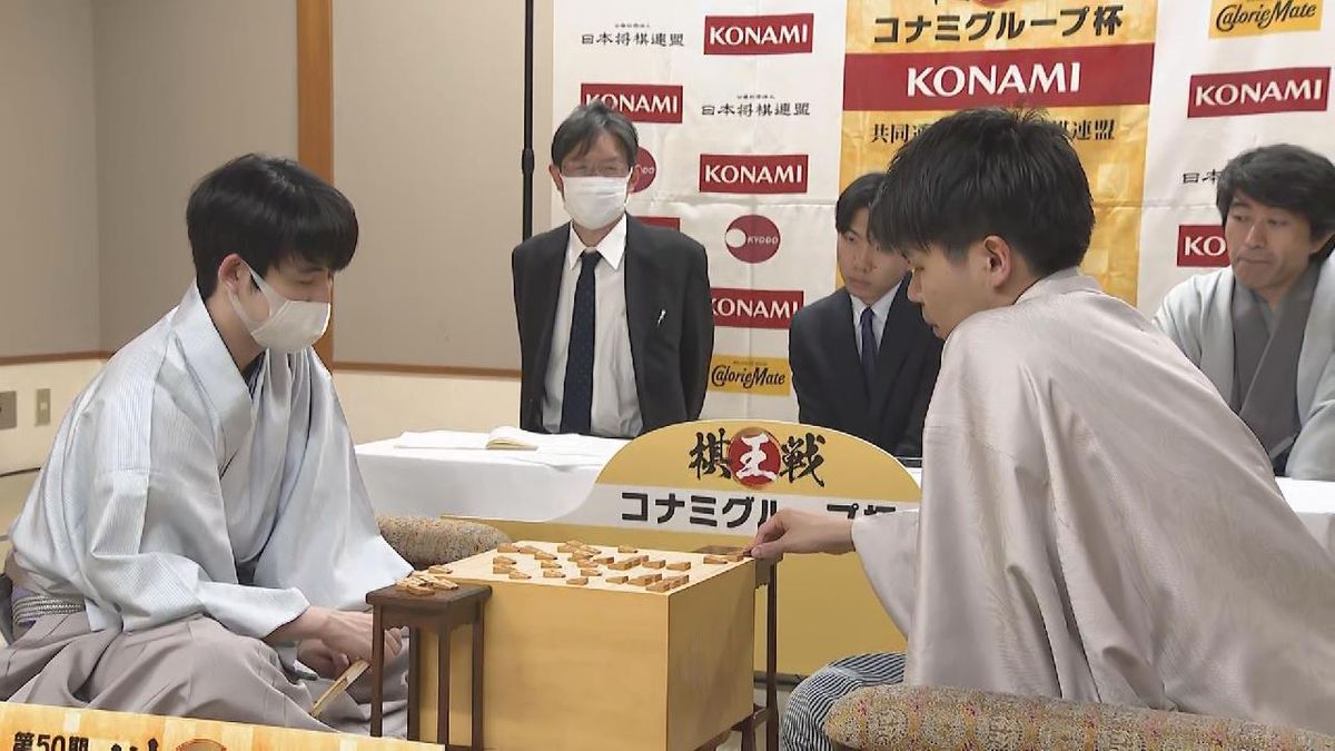 藤井聡太七冠　「棋王」タイトル防衛し３連覇達成　棋王戦五番勝負第３局制す