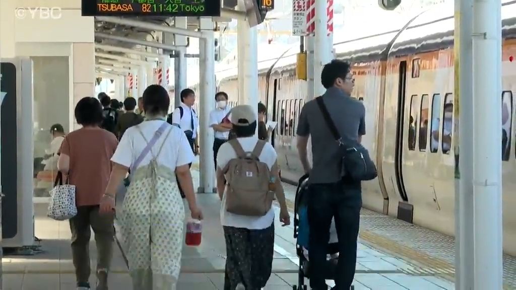  ラーメン、花火に、初めての帰省…故郷の思い出胸にUターンのピーク続く　JRは18日まで増便し対応