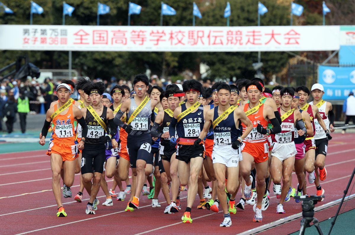 八千代松陰の鈴木琉胤「全ての感情がきた」都大路1区“日本選手最高記録”で区間賞　目を潤ませながら胸の内明かす【全国高校駅伝】