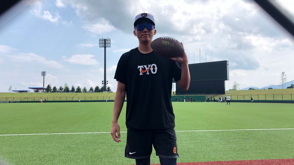 巨人・田中千晴　最近のトレーニングのお供はアメフトボール　ビーディに“取材”で投球に好影響と判明
