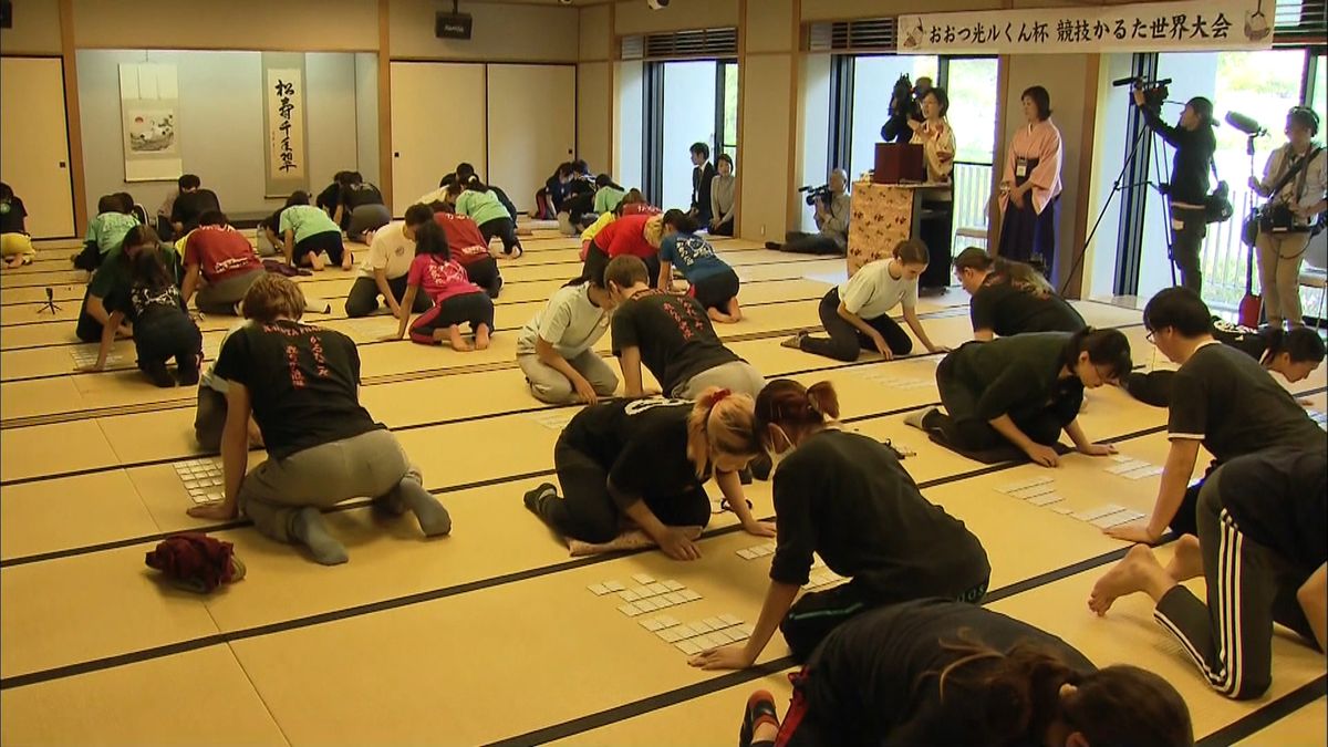 聖地・近江神宮で競技かるた世界初の大会