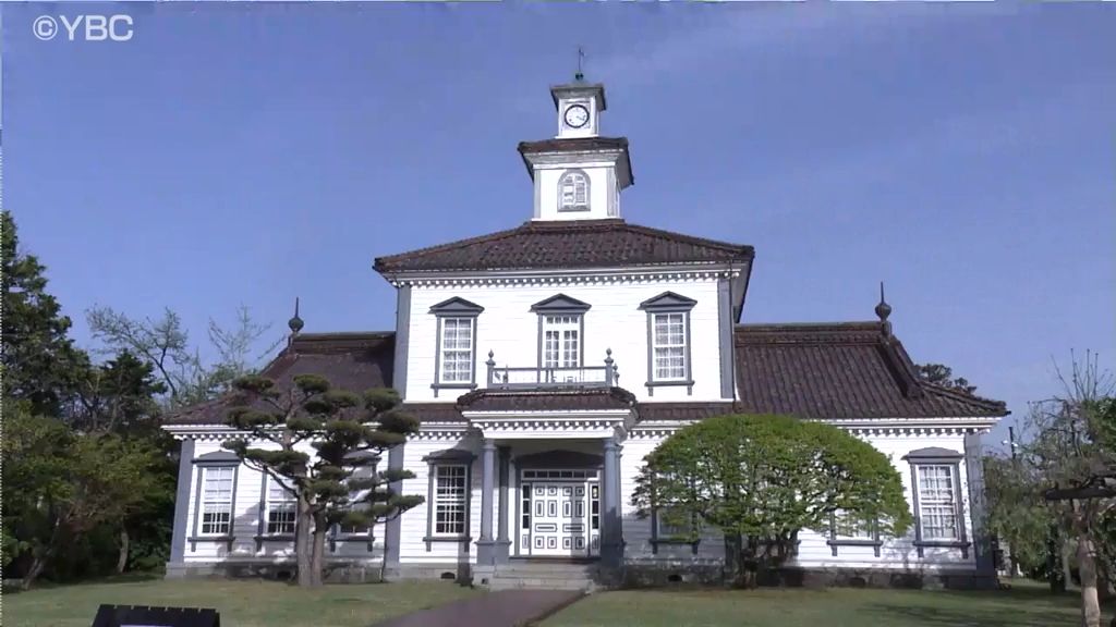 鶴岡市の致道博物館内にある国指定重要文化財「旧西田川群役所」の修復が完了、展示が再開される