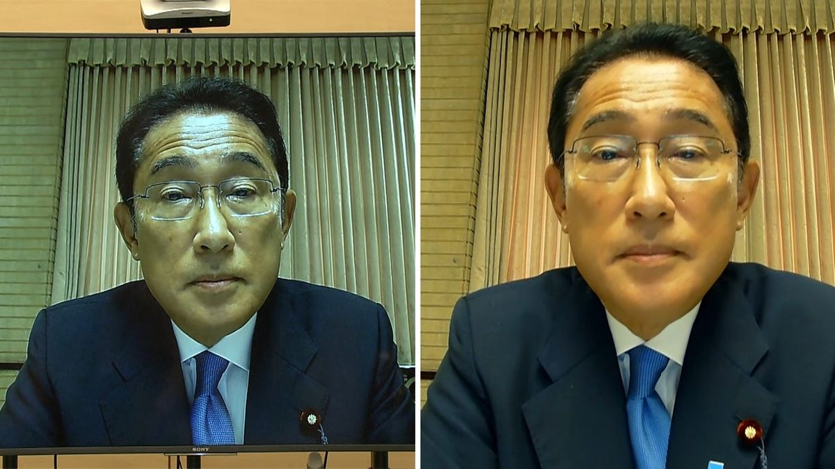 （左）モニター画面に映し出された岸田首相　（右）“首相側”から見た岸田首相