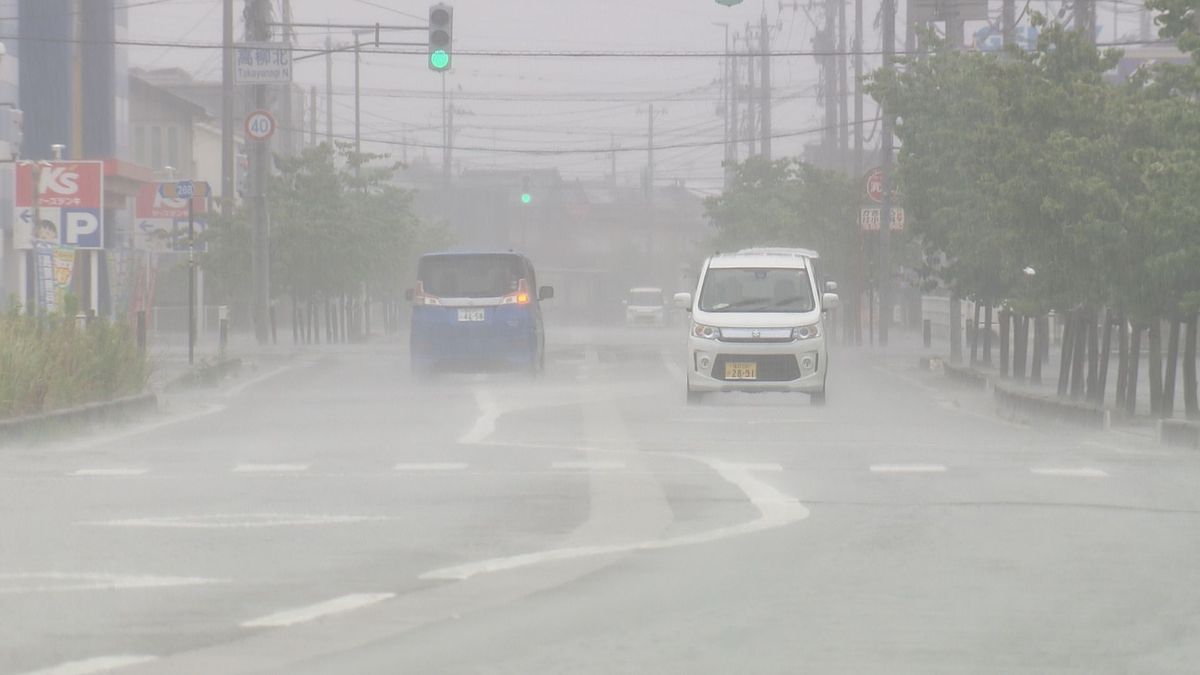 1日未明から昼前にかけ福井県内大雨に 土砂災害 低い土地の浸水に注意・警戒を