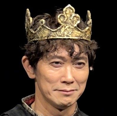 佐々木蔵之介、舞台の稽古で連日頭を悩ませたこと　共演の上田竜也「餌付けされました」 