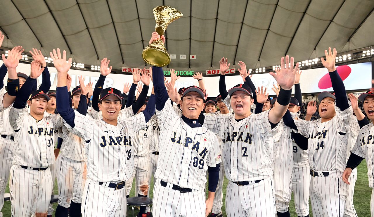 「未来のプロ野球も明るいな」侍ジャパン・井端弘和監督　アジアCS連覇果たしたチームの成長を実感