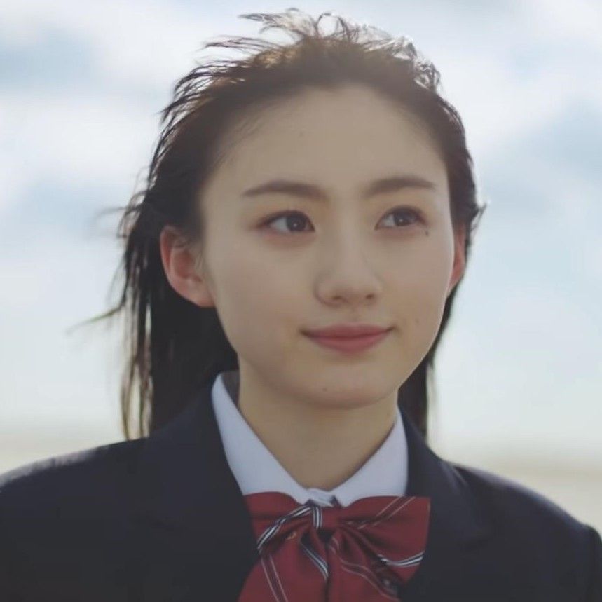 乃木坂46に新加入する5期生・川﨑桜（かわさきさくら）さん18歳