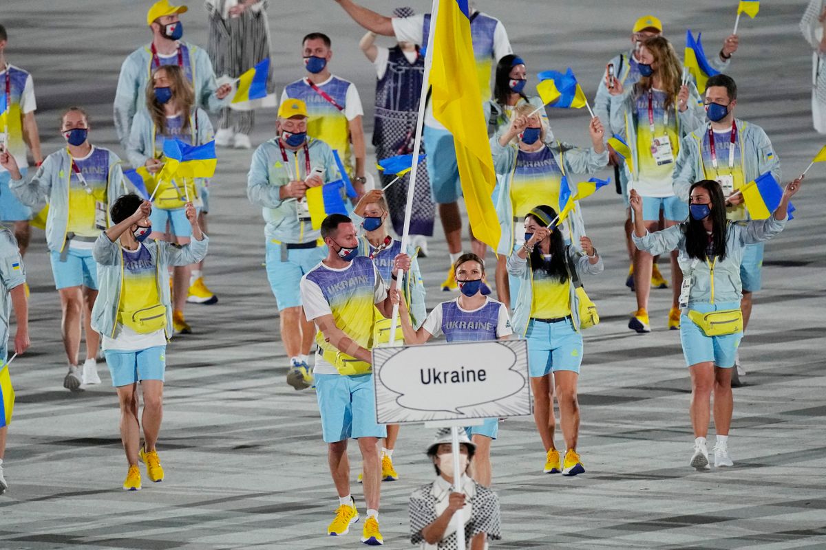 東京五輪の開会式に登場したウクライナ選手団（AP/アフロ）