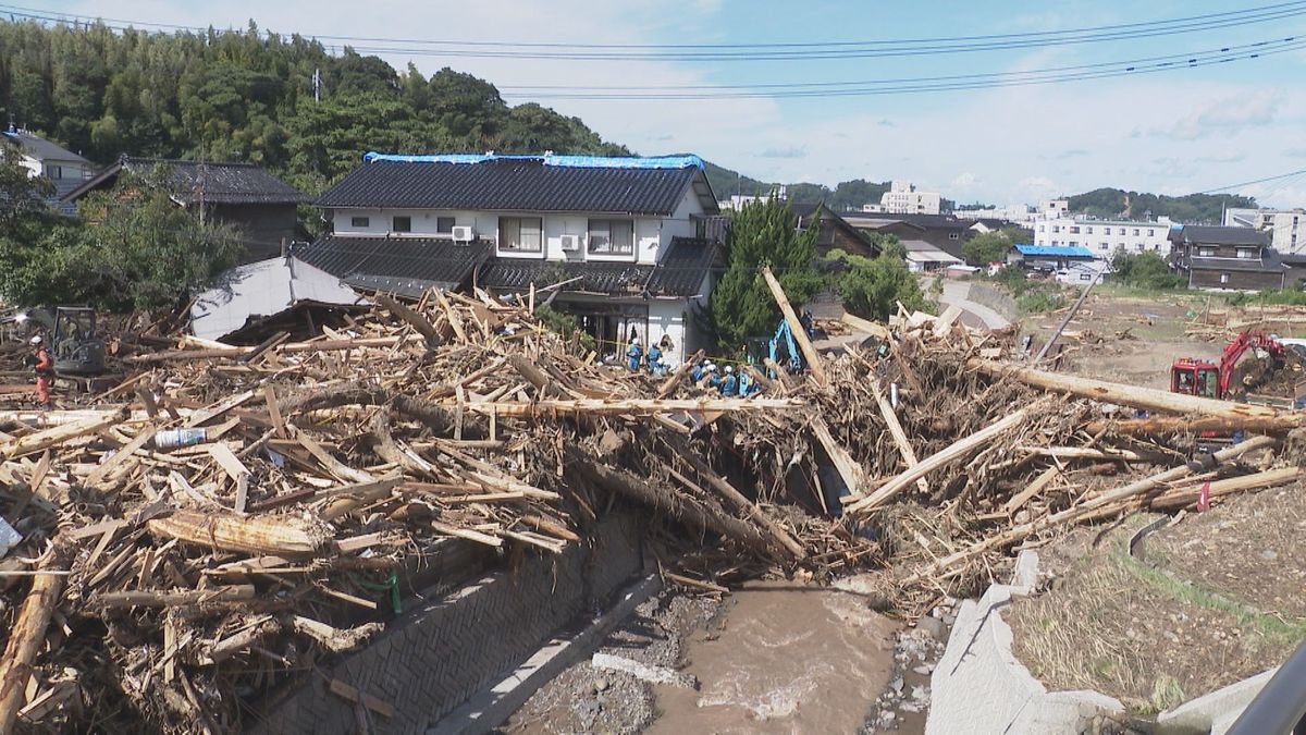 【記者ルポ】豪雨がもたらした人命捜索をも阻む「孤立」「寸断」…電波つながらず食料品も不足の恐怖　能登豪雨から1週間