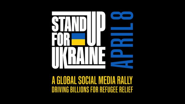 キャンペーン『Stand Up For Ukraine』