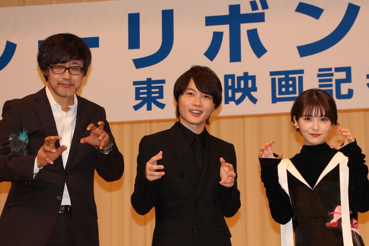 （左から）山崎貴監督、神木隆之介さん、浜辺美波さん