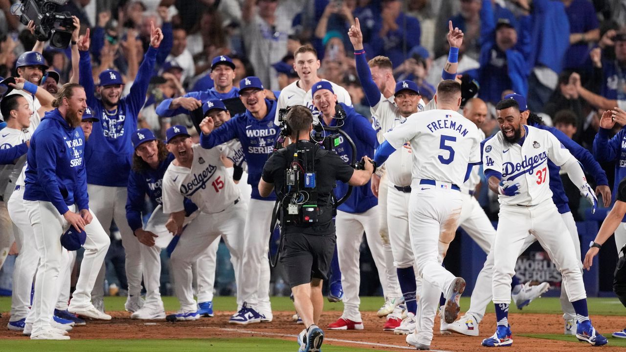 ドジャースがサヨナラ勝利！ ワールドシリーズ初戦から延長突入の熱戦 大谷翔平は初ヒットで同点の好機呼ぶ（2024年10月25日掲載）｜日テレNEWS  NNN