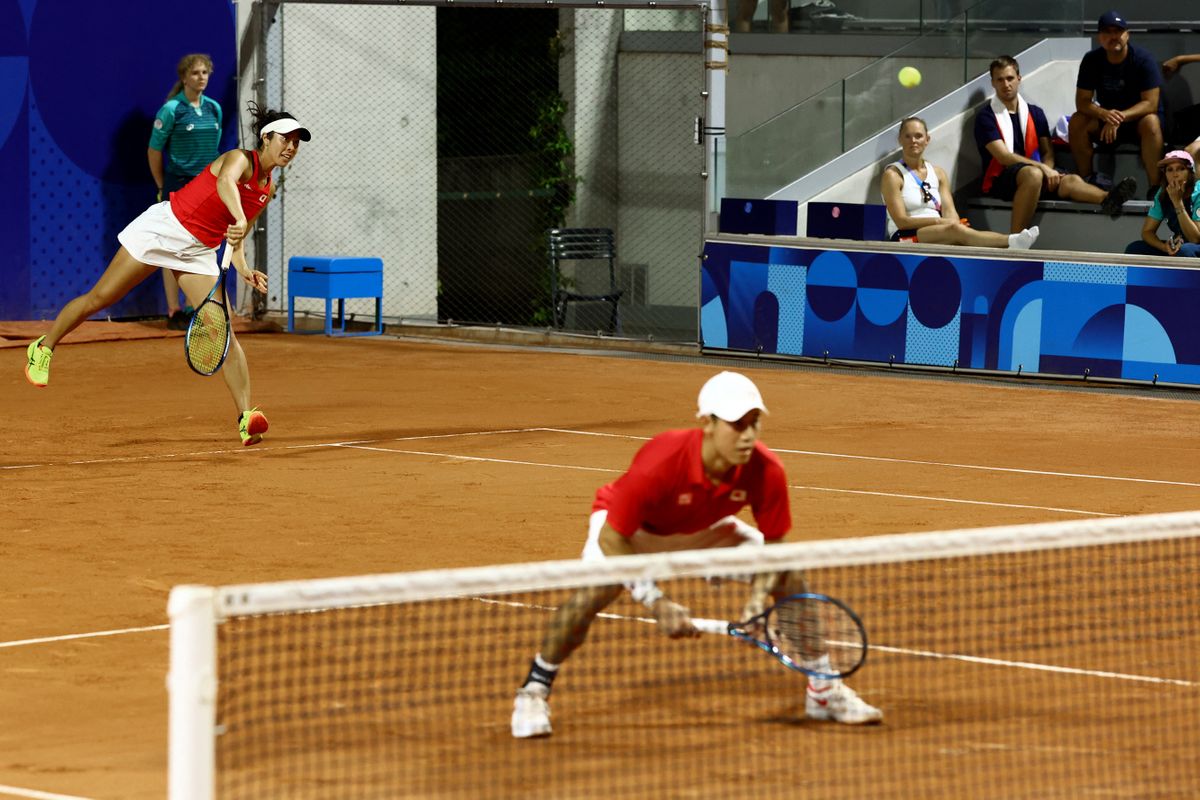 準々決勝で敗れた錦織圭選手と柴原瑛菜選手(写真：ロイター/アフロ)