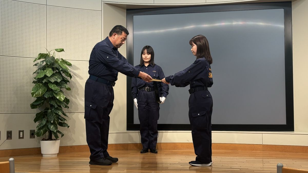 「指紋は残らなくても、足跡は絶対現場に残る」 大阪府警で女性初の『足跡副鑑定官』に上野梓さん