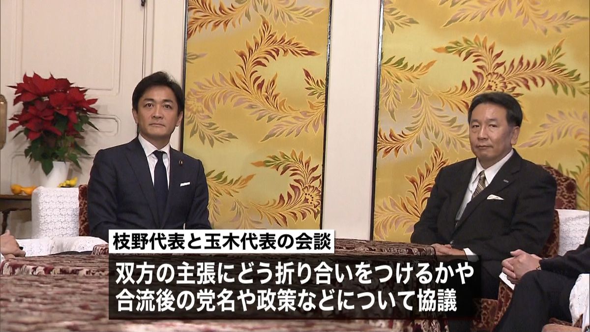 立憲と国民が党首会談　合流に向け協議