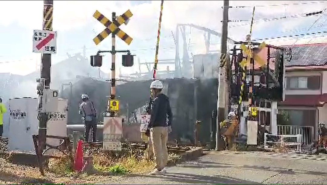 【速報】宮崎市花ヶ島町の線路沿いで建物火災　ＪＲの列車に運休や遅れ