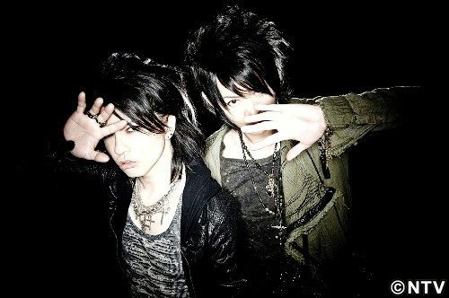 ＶＡＭＰＳ電撃移籍…ＨＹＤＥ「海外開拓」