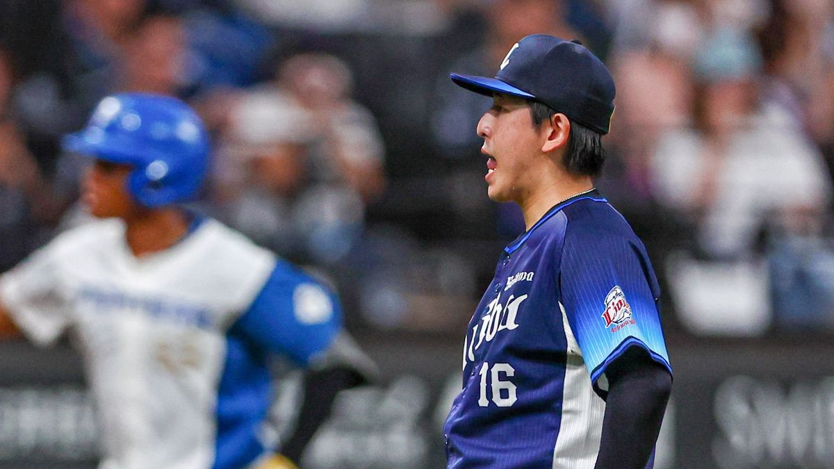 被弾した西武・隅田知一郎投手（写真：時事）