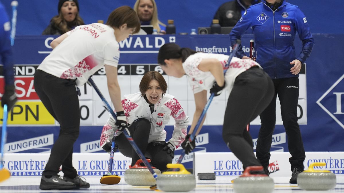 「悔しさが残る」カーリング・日本が逆転負け　3勝6敗で決勝T厳しい状況