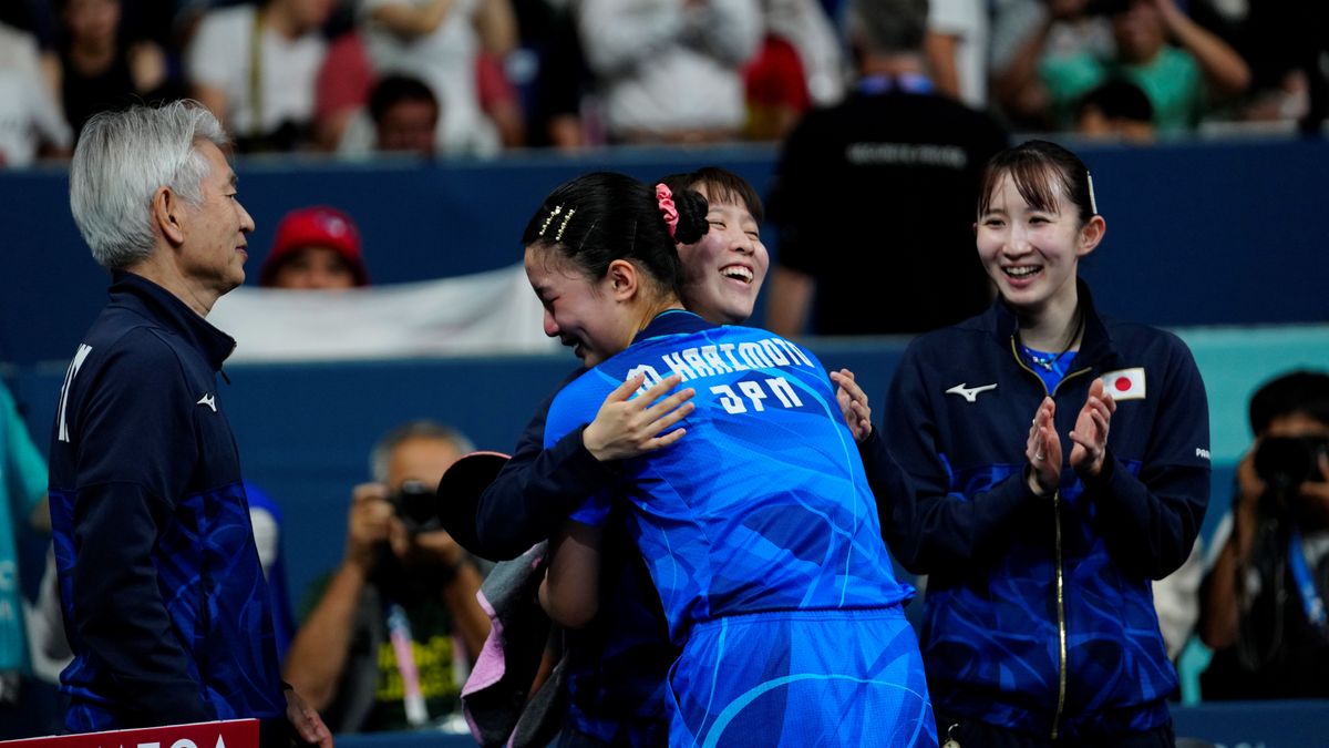 【卓球女子】日本がドイツ破り決勝進出　16歳張本美和は涙の勝利「本当にホッとしている」12年ロンドン以降4大会連続メダルが確定