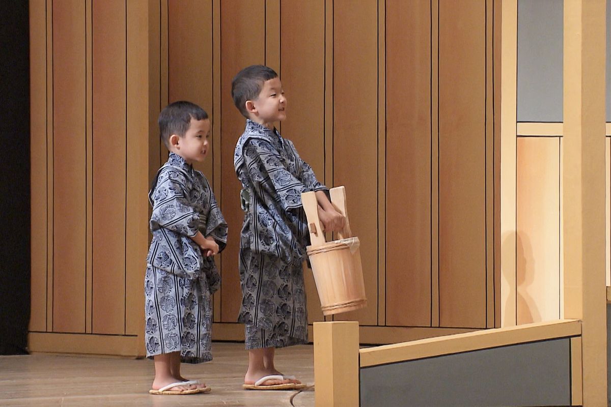 演目『魚屋宗五郎』の稽古の様子