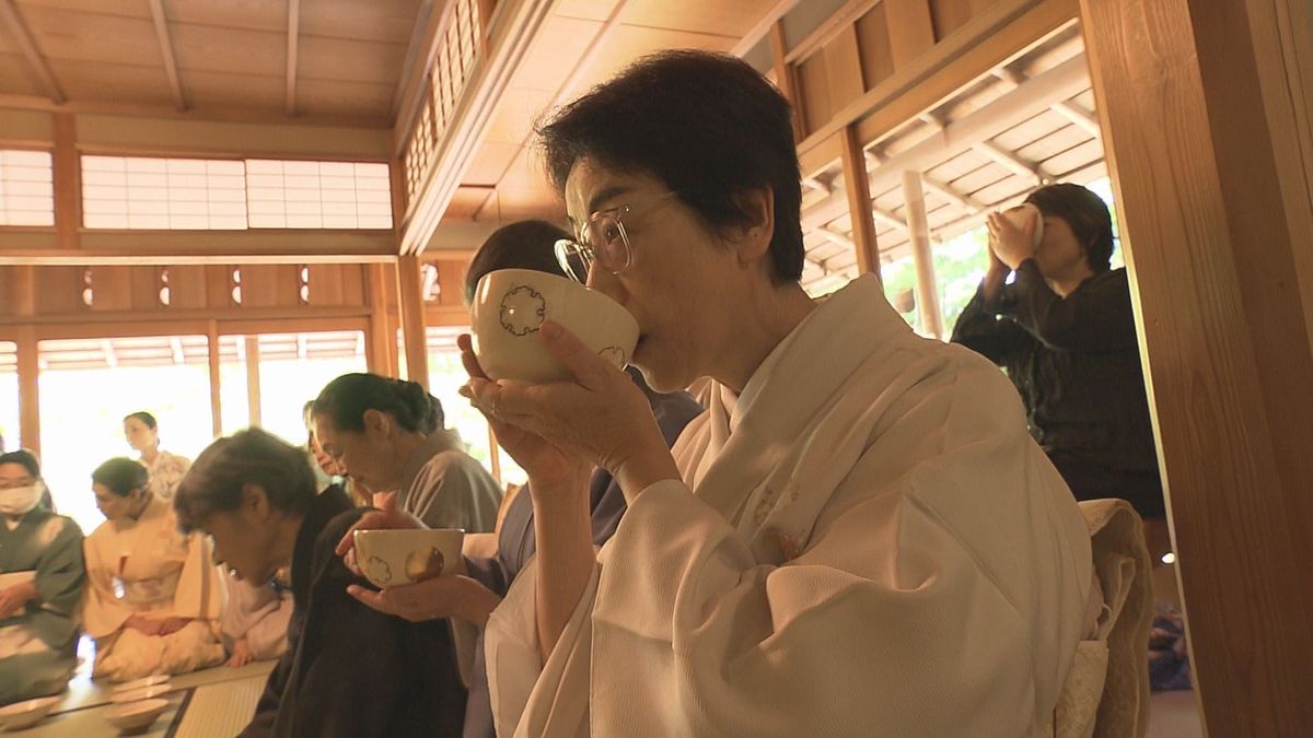全国各地から流派を超えてお茶の愛好家が山形市に　「鈍翁茶会」開催