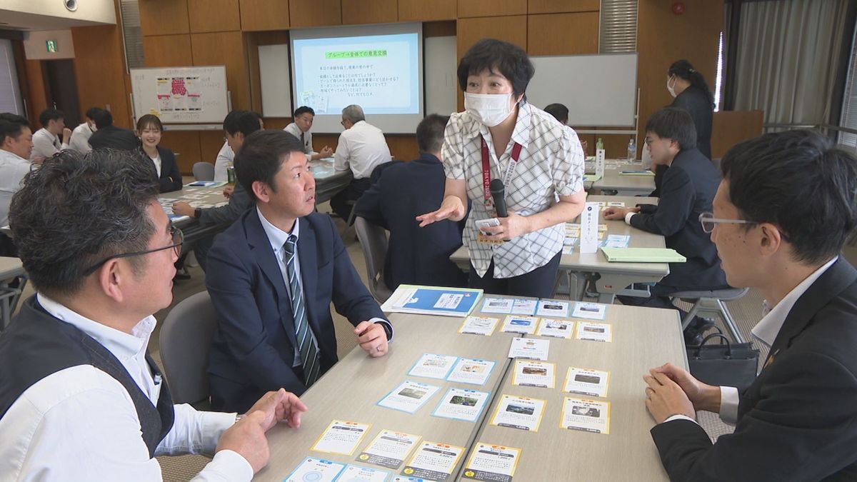 環境に優しい自動車を選んでもらうために　山形市で「脱炭素コミュニケーター」の研修会