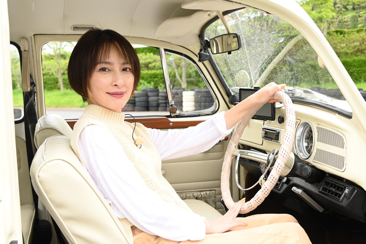 芸能生活30年　奥菜恵が人生を“愛車”と共に振り返る　車は“自分の部屋”