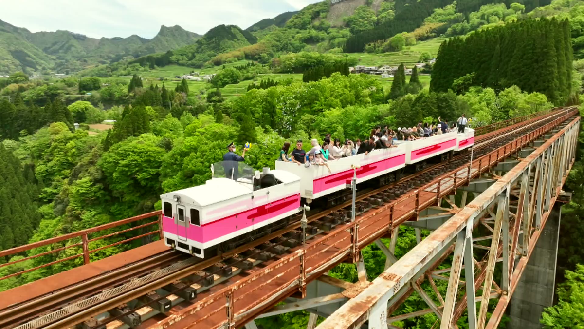 「あまてらす鉄道」の観光列車