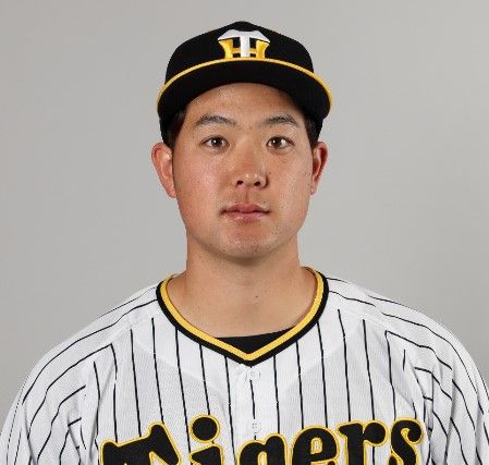 「さすがにあかんよ」 阪神3番手・齋藤友貴哉が157キロマークも…1イニング2死球で2失点