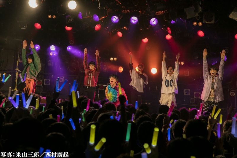 超特急、「ＢＯＹＳ　ＧＩＧ」で新曲初披露