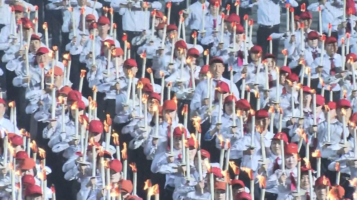 北朝鮮で祝賀イベント“正恩新体制”始まる