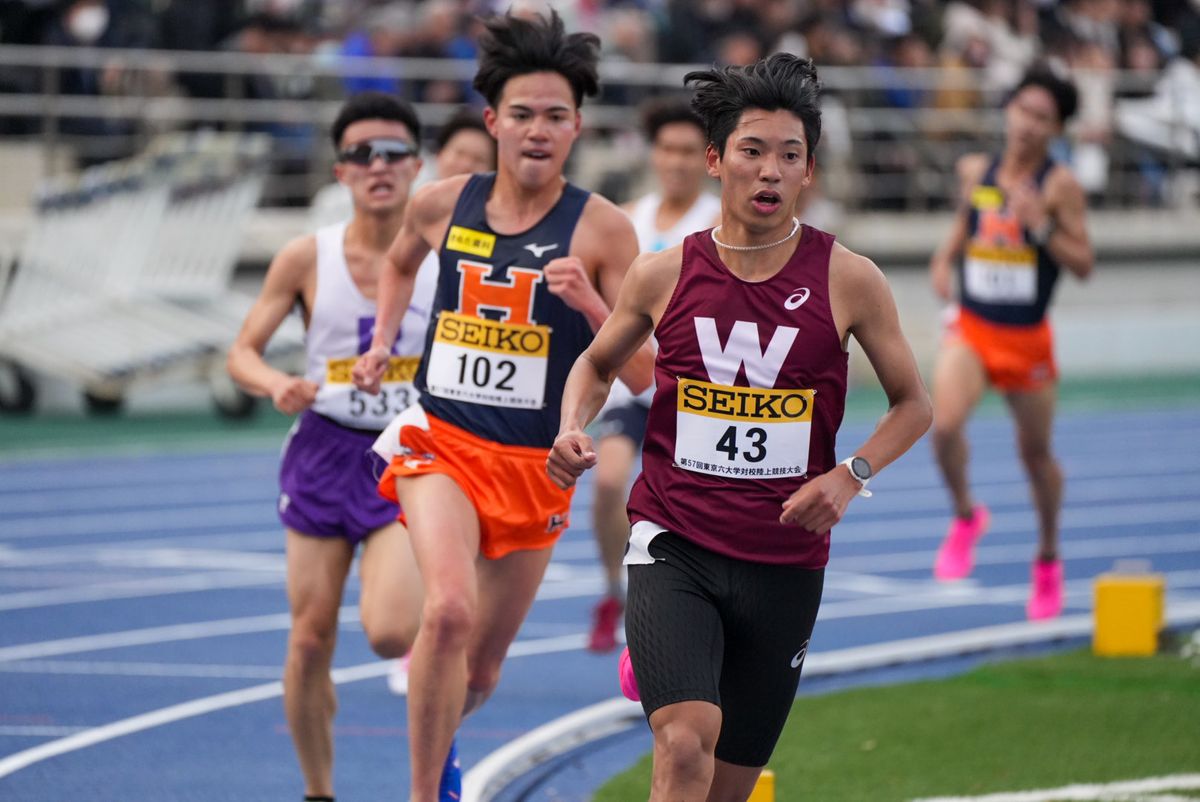 冷静なレース運びで男子5000mを制した間瀬田純平選手