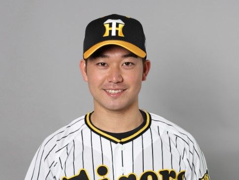 阪神・山本泰寛　4回二死3塁で初球フライ　追加点のチャンスを逃す
