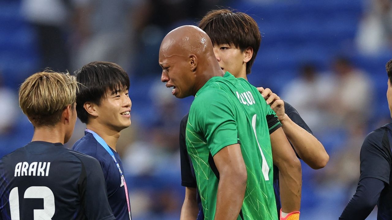 サッカー男子】日本が“宿敵”スペインに敗戦で涙 東京五輪で敗れた雪辱を果たせず準々決勝敗退（2024年8月2日掲載）｜日テレNEWS NNN