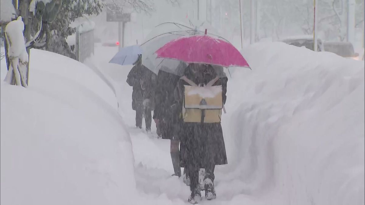 上越市が「大雪災害対策本部」設置　大雪による事故相次ぐ　4日からの大雪の影響で7人が重軽傷《新潟》