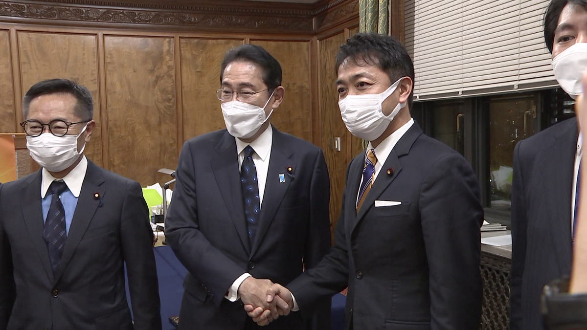 予算案に異例の賛成　国民民主党・玉木代表に岸田総理が挨拶