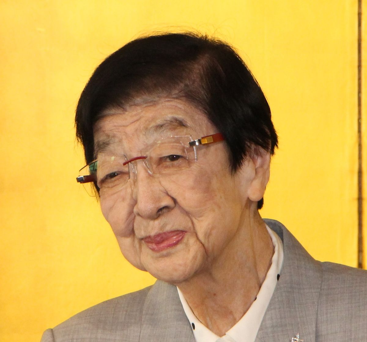 石井ふく子95歳　坂本冬美ら出演舞台を演出