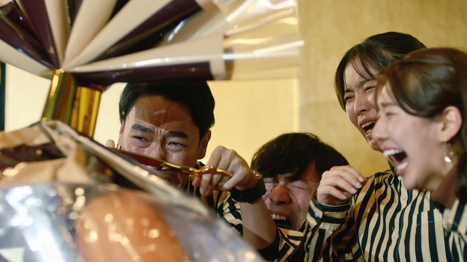 【話題】 “ウインナーの断髪式” 動画に「感動した…」 1日で25万回以上再生　日本相撲協会も協力