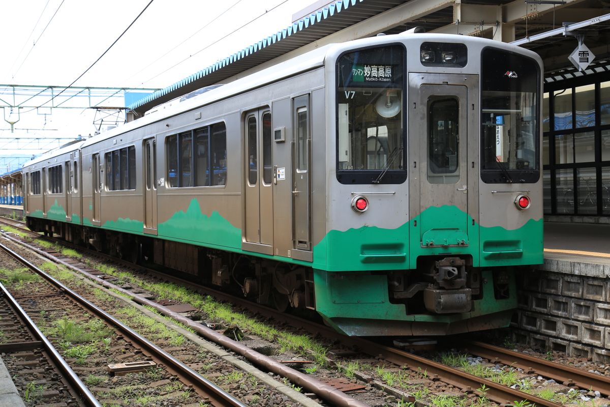 画像提供：えちごトキめき鉄道