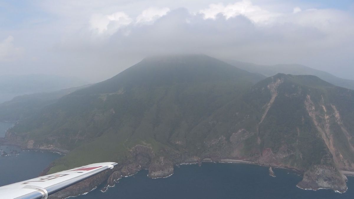 口永良部島 噴火警戒レベル3から2に引き下げ 現在もやや活発な地震活動 大きな噴石に警戒