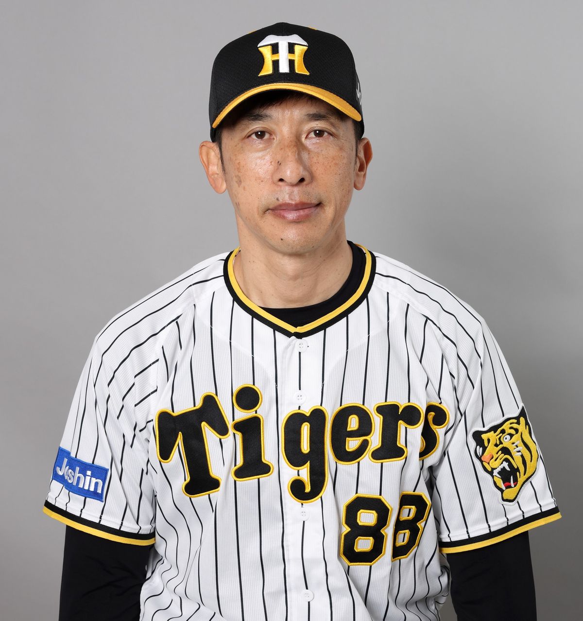 “怒とうの3連続代打も…”　阪神・矢野監督が勝負に出るも7回まで無得点