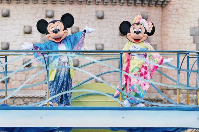 東京ディズニーランド＆シー お正月限定スペシャルイベント開催 ミッキーマウスが和服姿で新年のご挨拶｜日テレNEWS NNN