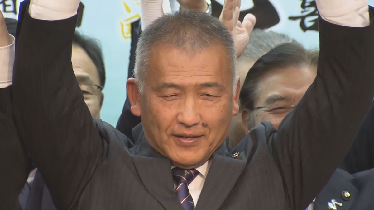 現職の水上実喜夫氏が再選　583票差で新人の竹内氏破る　任期満了に伴う勝山市長選挙　投票率は低迷