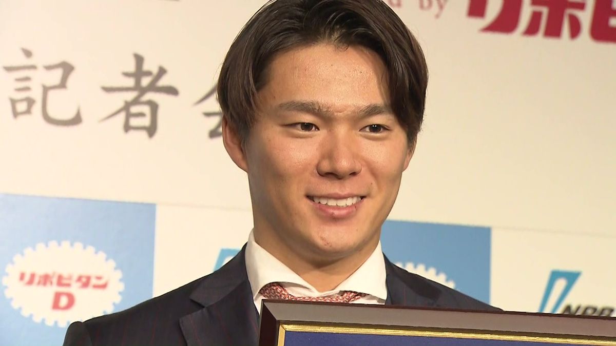 オリックス山本由伸2年連続のパ・リーグMVP　来季加入森友哉に「チームメイトになれてすごく心強い」