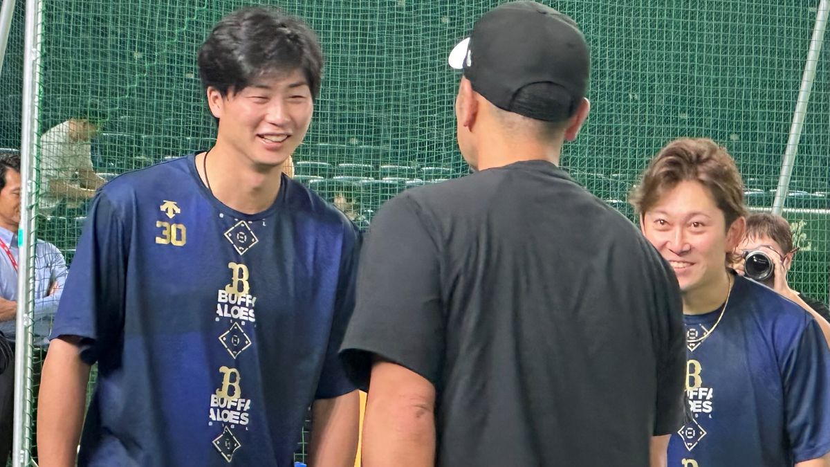 オリックス・廣岡大志が巨人の阿部監督に“ご挨拶”　去年5月にトレードで移籍