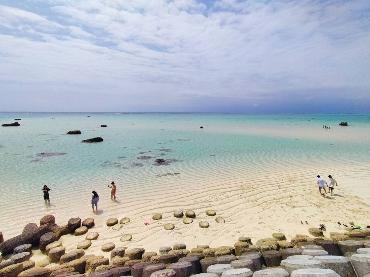 美しい海の光景と危険は隣り合わせ