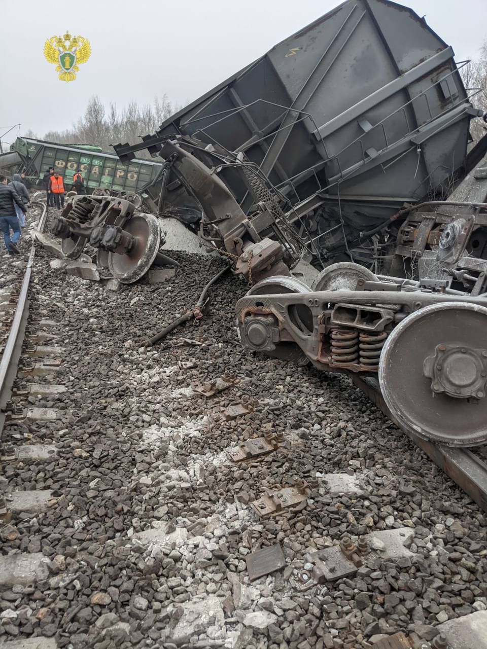 露モスクワの南東で爆発物による列車の脱線事故　テロ事件として捜査開始